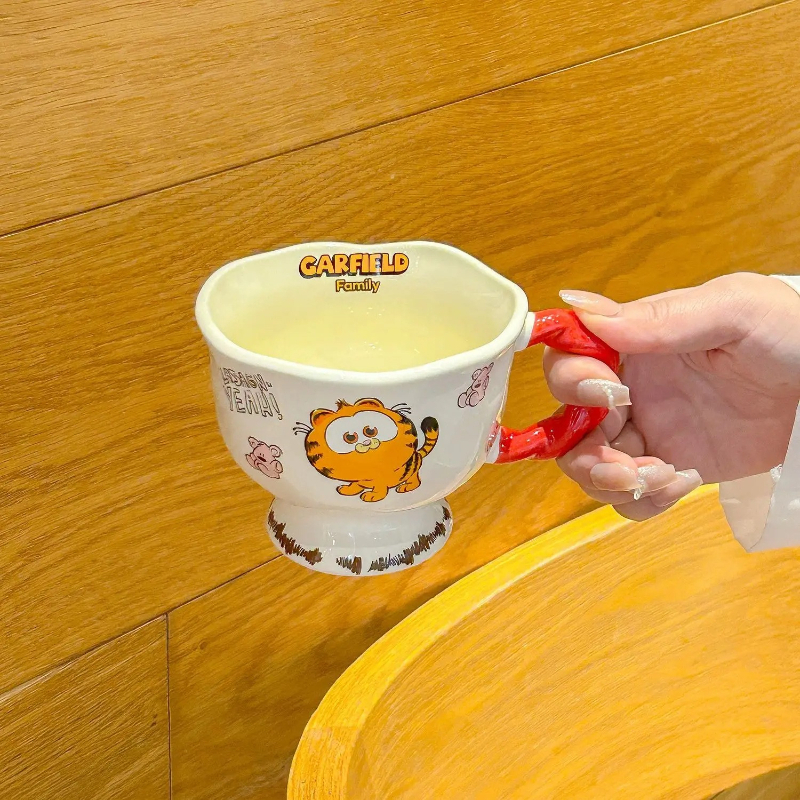 Garfield cartoon cute ceramic  - مراجعة Anime Merchandise Mugs وسعره