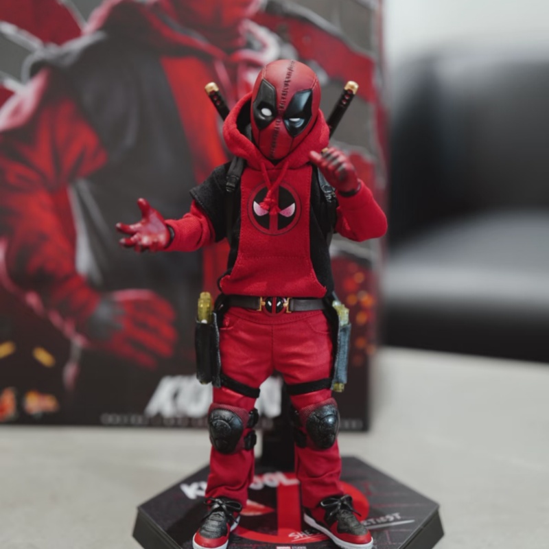 Hot Toys Deadpool Kid Mms763 D - مراجعة Anime Merchandise For Kids وسعره