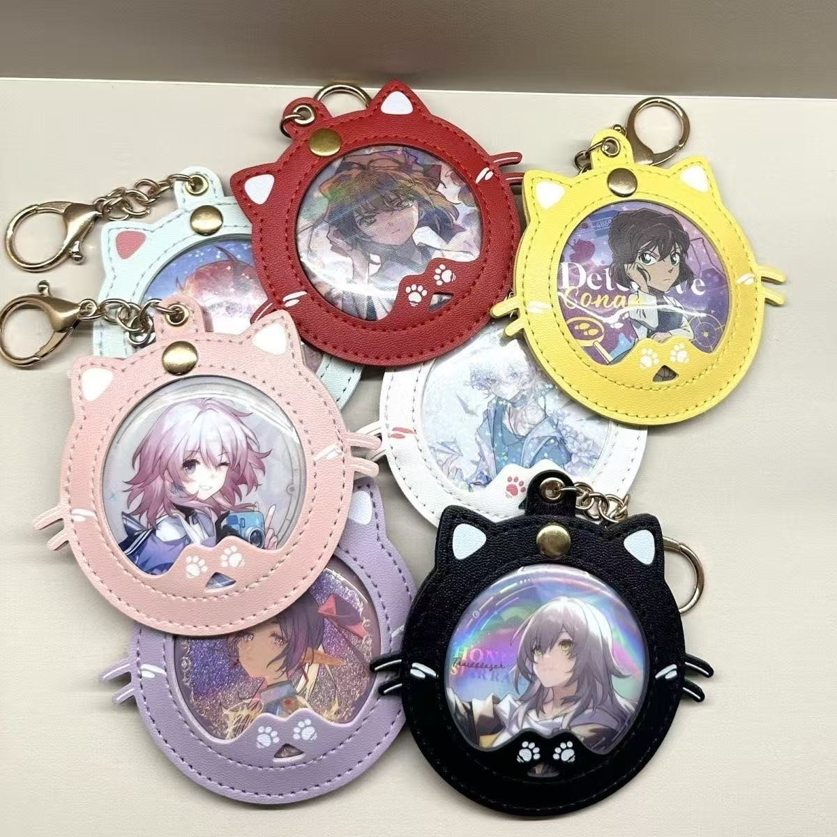 Cute Cat Shape Badge Display O - مراجعة Anime Merchandise China وسعره