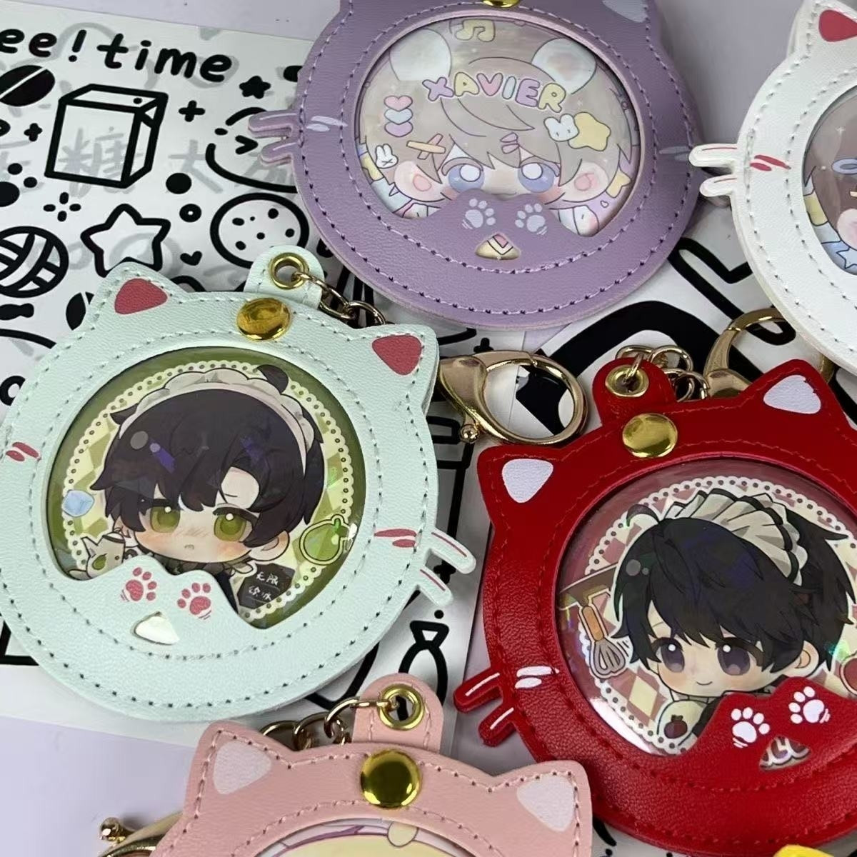 Cute Cat Shape Badge Display O - مراجعة Anime Merchandise China وسعره